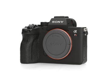 Sony A7R IV - <53.000 kliks - 1 jaar garantie, Ophalen of Verzenden, Zo goed als nieuw, Sony