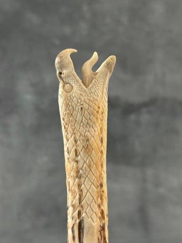 Snijwerk, NO RESERVE PRICE - Stunning Eagle Head carving