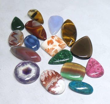 Pakket prachtige 100% natuurlijke cabochons Cabochon- 53.78