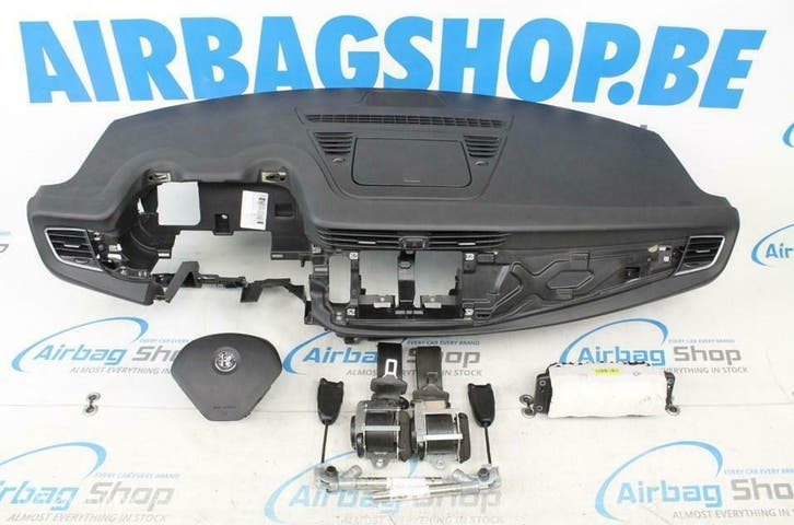 Airbag set Dashboard zwarte Alfa Romeo Giulietta facelist, Auto-onderdelen, Dashboard en Schakelaars, Gebruikt, Alfa Romeo