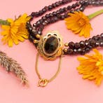 Antieke granaat kralencollier met gouden sierslot (Ketting), Sieraden, Tassen en Uiterlijk, Kettingen, Gebruikt, Overige kleuren