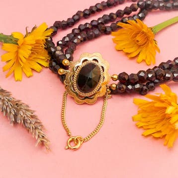 Antieke granaat kralencollier met gouden sierslot (Ketting), Sieraden, Tassen en Uiterlijk, Kettingen, Gebruikt, Ophalen of Verzenden