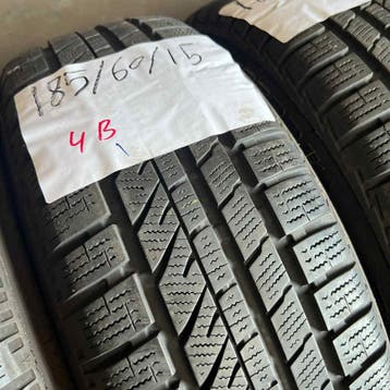 2 x Bridgestone Blizzak 185-60-15 Winterbanden 7,5mm, Gebruikt, 15 inch, Band(en), Personenwagen
