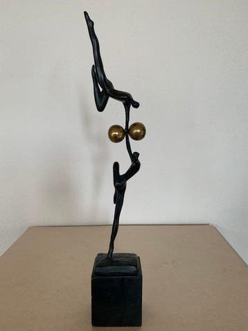 Artihove - Corry Ammerlaan - Beeld, Succes - 43 cm - Brons,, Antiek en Kunst