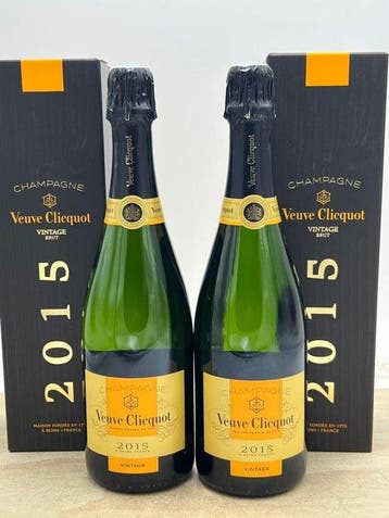 2015 Veuve Clicquot, Vintage - Champagne Brut - 2 Flessen, Nieuw