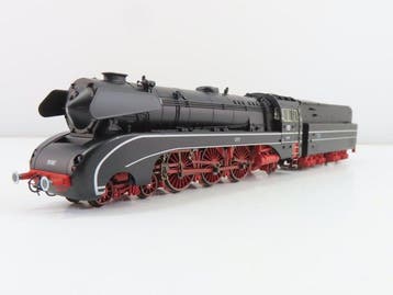 Märklin H0 - 34080 - Stoomlocomotief met tender (1) - BR 10, Nieuw
