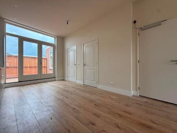 Te huur: Appartement Hoge Rijndijk in Leiden, Leiden, Appartement, Zuid-Holland