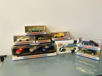 Dinky / Matchbox..... 1:43 - Modelauto (8), Nieuw