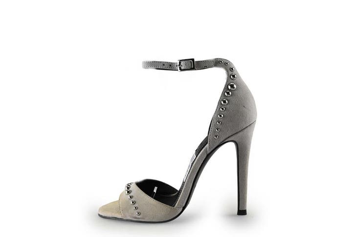 Kendall + Kylie Muiltjes in maat 38 Beige, Kleding | Dames, Schoenen, Beige, Zo goed als nieuw, Overige typen, Verzenden