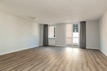 Te huur: Appartement Nieuwstraat in Apeldoorn, Gelderland, Apeldoorn, Appartement
