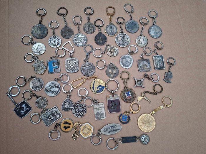 Sleutelhanger (41), Antiek en Kunst, Antiek | Speelgoed