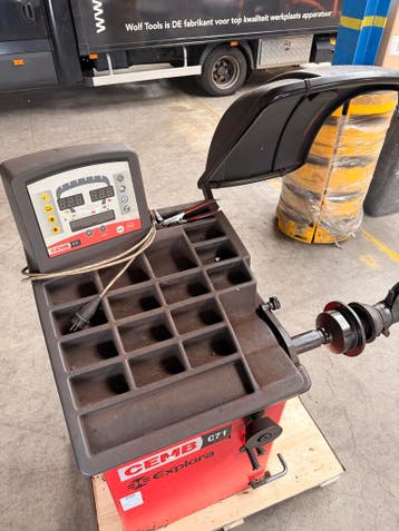 CEMB C71/2 EVO Balanceermachine – Wielbalancer – Gebruikt, Ophalen of Verzenden, Gebruikt