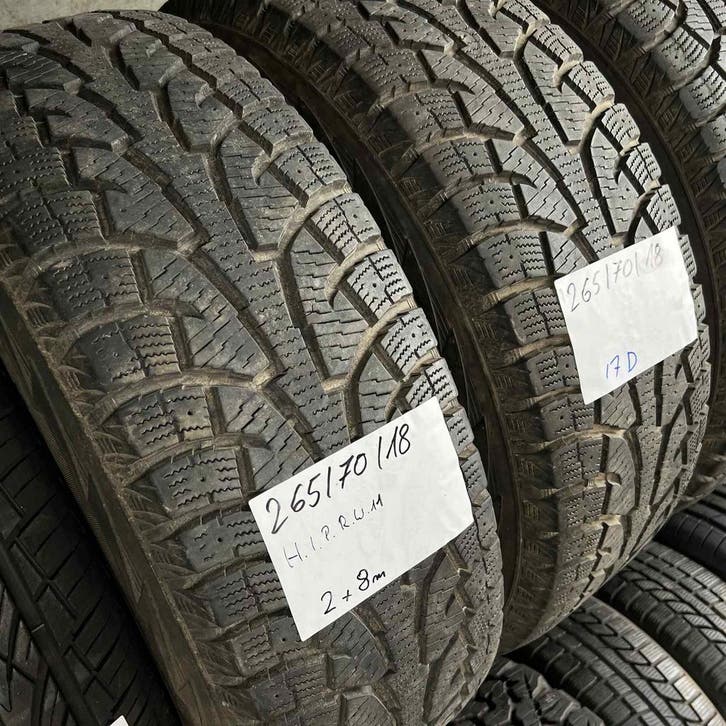 2 x Hankook 265-70-18 Winterbanden 8mm, Auto-onderdelen, Banden en Velgen, 18 inch, Winterbanden, 265 mm, Personenwagen, Gebruikt