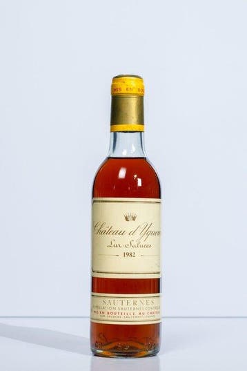1982 Château dYquem - Sauternes 1er Cru Supérieur - 1 Halve, Nieuw