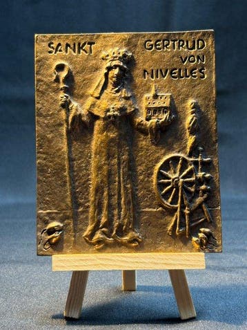 Reliëf, Saint Gertrud von Nivelles - 12 cm - Brons