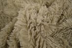 Langharig bont stof – Taupe – Pluche stoffen, Overige kleuren, 120 cm of meer, Ophalen of Verzenden, Polyester