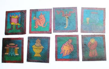 8 oude !!! Tsaklikarten cm met de hand geschilderd op linnen, Antiek en Kunst