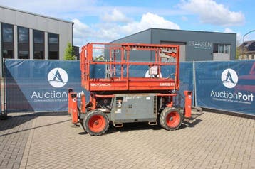 Veiling: Schaarhoogwerker SkyJack SJ6826RT Diesel 10m 2018, Ophalen
