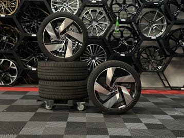Originele VW Golf 8 Richmond 18 Inch Velgen | Bridgestone, Auto-onderdelen, Ophalen of Verzenden, Nieuw, 18 inch, Banden en Velgen