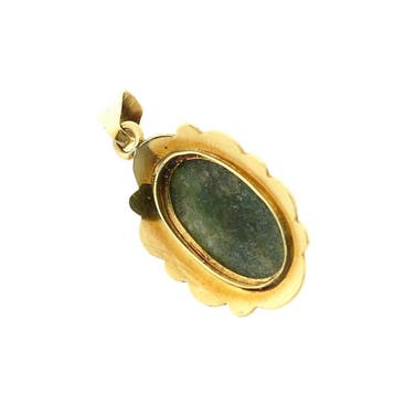 Gouden hanger met Nefriet-jade; 14 karaat (Hanger of bedel), Ophalen of Verzenden, Gebruikt, Goud, Overige merken