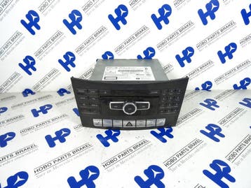 Radio/CD-speler A 212 900 1826 o.a: CLS-klasse w218, Ophalen of Verzenden, Gebruikt, Mercedes-Benz