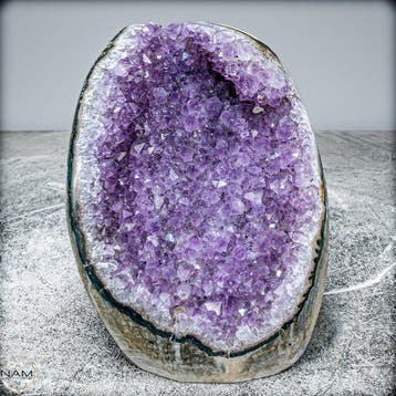 Natuurlijke paarse amethist Druse, Uruguay- 2019.65 g