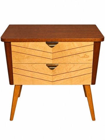 Commode - Kleine commode, verschillende houtsoorten, messing