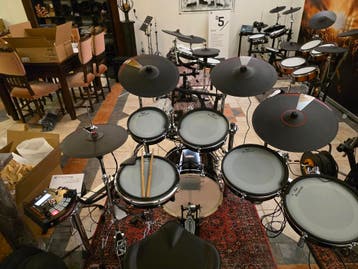 Pearl Emerge expanded (2 x crash 4 x tom) prijsdoorbraak!!, Muziek en Instrumenten, Drumstellen en Slagwerk, Ophalen of Verzenden