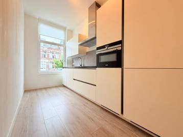 Te huur: Appartement Valeriusstraat in Den Haag, Den Haag, Appartement, Zuid-Holland