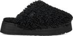 UGG - Maat 41 - W Maxi Curly Platform Dames Sloffen - Black, Kleding | Dames, Schoenen, Verzenden, Nieuw