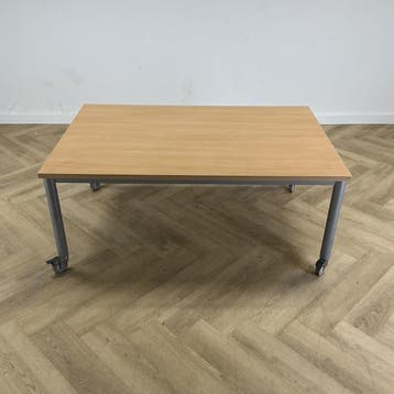 Klassehout verrijdbare schooltafel (hxbxd) 58x140x92 cm,, Ophalen of Verzenden, Gebruikt