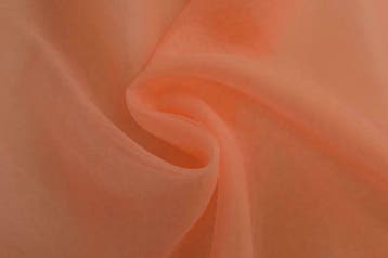 Organza stof - Zalmroze - Per 15 of 50 meter, Overige materialen, 120 cm of meer, Ophalen of Verzenden, Roze