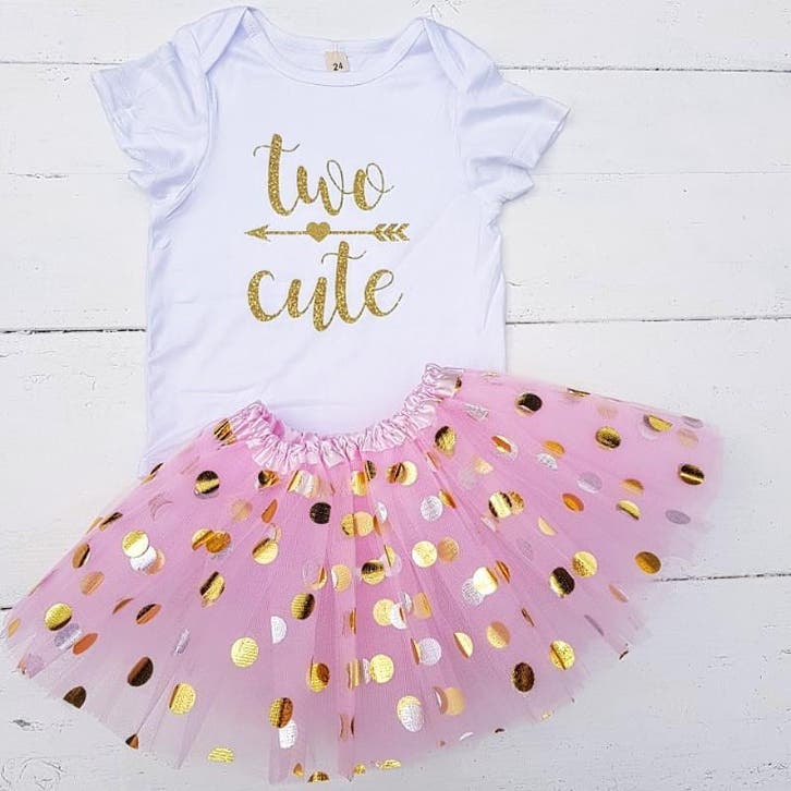 2-delig verjaardag setje Two Cute White Pink and Dots, Kinderen en Baby's, Kinderkleding | Maat 92, Meisje, Nieuw, Setje, Verzenden