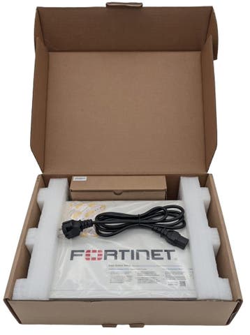 Fortinet Fortiswitch 224E-POE - Switch, Computers en Software, Netwerk switches, Verzenden, Refurbished