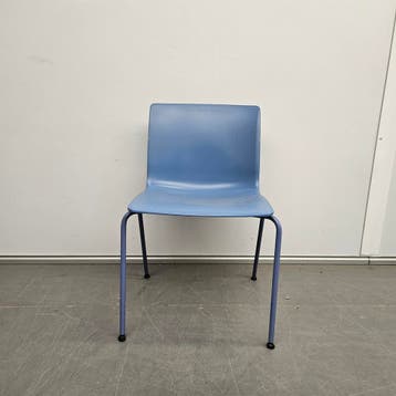 Gispen Nomi kunststof DESIGN stoelen - 2 kleuren (alleen per, Huis en Inrichting, Ophalen of Verzenden, Nieuw
