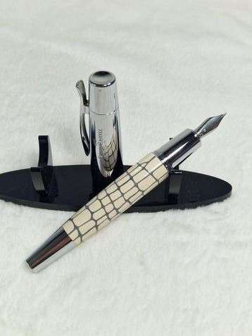 Faber Castell - e-monition - Vulpen, Verzamelen, Pennenverzamelingen, Nieuw