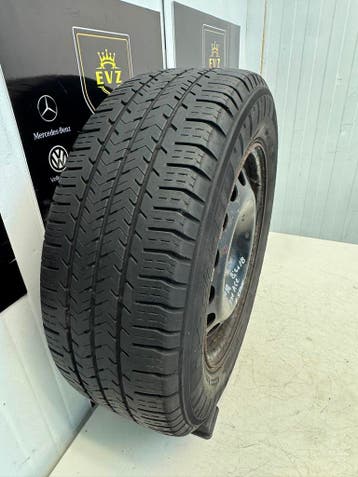 1 stuk 215/65R16C Reservewiel Toyota Pro Ace 5 x108, 16 inch, Band(en), Personenwagen, Zomerbanden