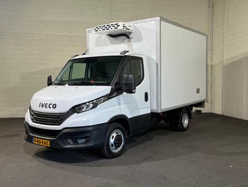 Iveco Daily 35C14 Automaat Koelwagen Bakwagen met Laadklep, Automaat, Stof, Gebruikt, Euro 6