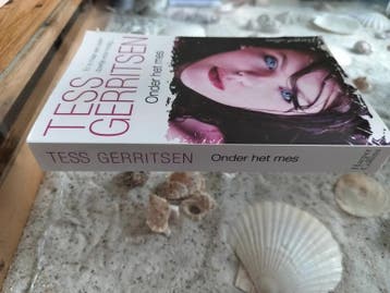 Tess Gerritsen - Onder het mes, Gelezen, Tess Gerritsen