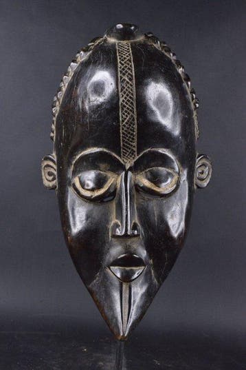 Vermaakmasker van het bedrijf No - Bassa / Dan - Liberia