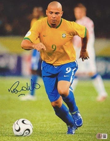 Brasil - Ronaldo Nazario - Gesigneerde foto 28×35 cm - met, Nieuw