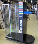 Glazen vitrine, Display met kledinghanger, B120 x D57x H147