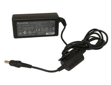AC-5VC Adapter voor Fujifilm Cameras (Incl. Stroomkabel), Verzenden, Zo goed als nieuw