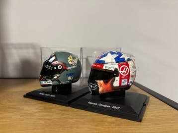 Spark 1:5 - Model raceauto (2) - Special Edition Pack -, Nieuw