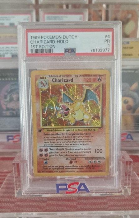 Pokémon - 1 Graded card - Charizard #4 First edition, Foil -, Hobby en Vrije tijd, Verzamelkaartspellen | Pokémon