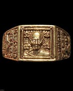 Fortuin van de Dageraad — Ridderes in het Heilige Coq Sacré, Antiek en Kunst