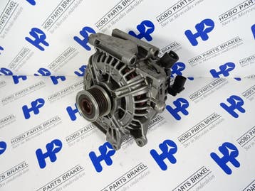 Dynamo A 013 154 5902 - 200A o.a: E-klasse w211, Ophalen of Verzenden, Gebruikt, Mercedes-Benz