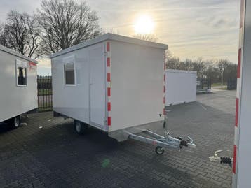 Schaftwagen snelverkeer 4×2 m met berging – nieuw, Nieuw