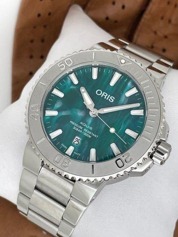 Oris - Aquis Date X Bracenet Automatic - 01 733 7730 4137-07, Sieraden, Tassen en Uiterlijk, Horloges | Heren, Nieuw