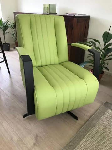 Draaifauteuil met stalen frame en stervoet - groen leer, Ophalen of Verzenden, Nieuw, Leer